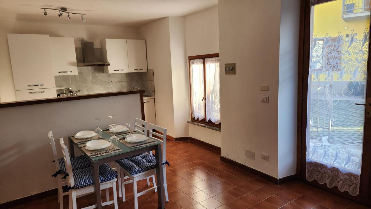 Laura'S Cottage With Lake View, Detached, 5 Kilometers From Varenna Lierna Esterno foto
