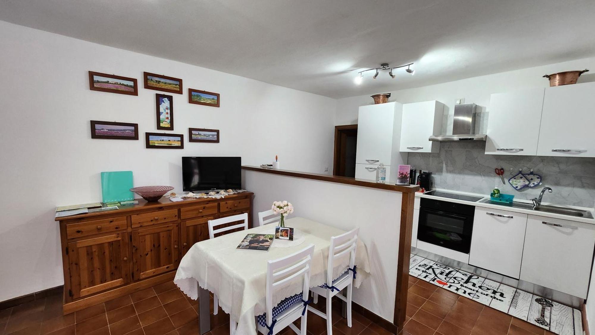 Laura'S Cottage With Lake View, Detached, 5 Kilometers From Varenna Lierna Esterno foto