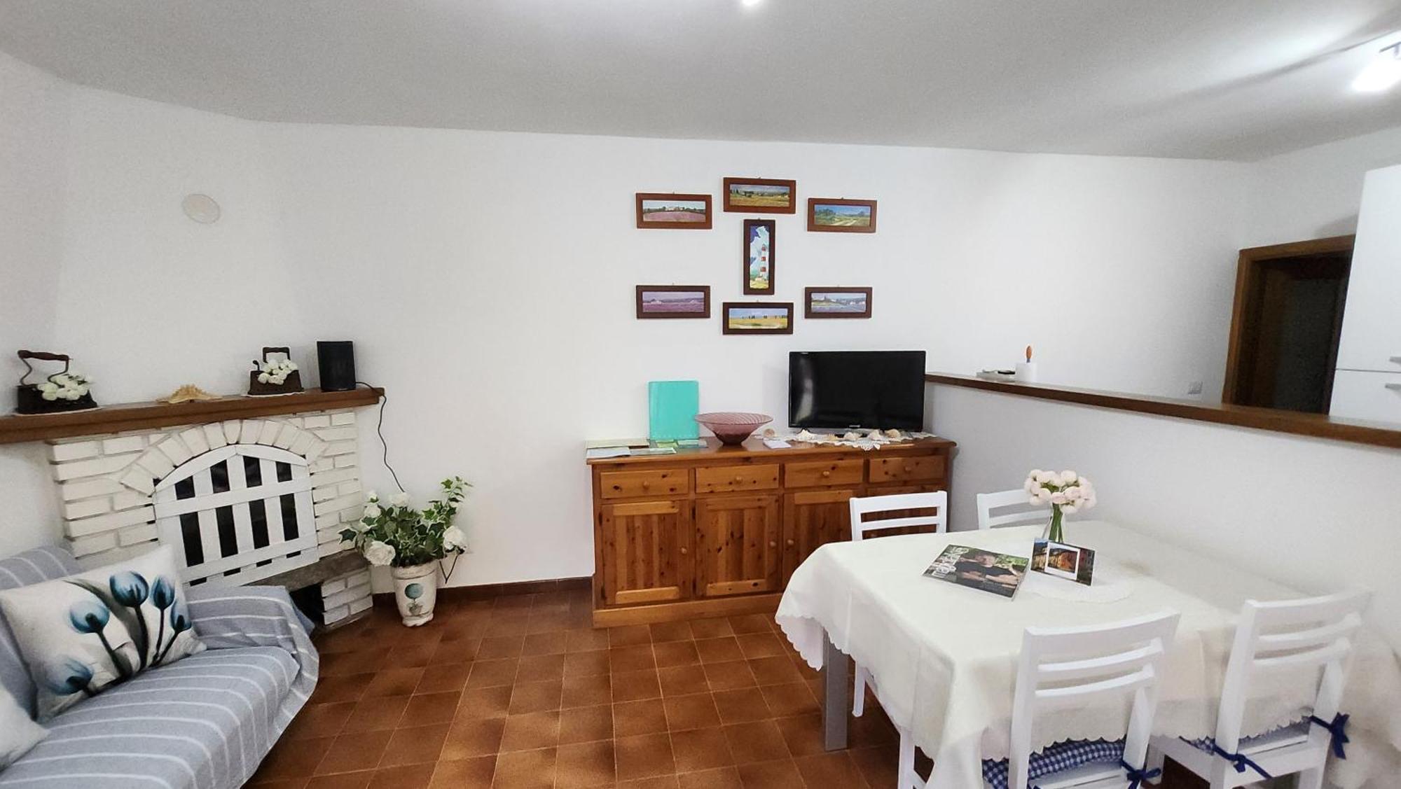 Laura'S Cottage With Lake View, Detached, 5 Kilometers From Varenna Lierna Esterno foto