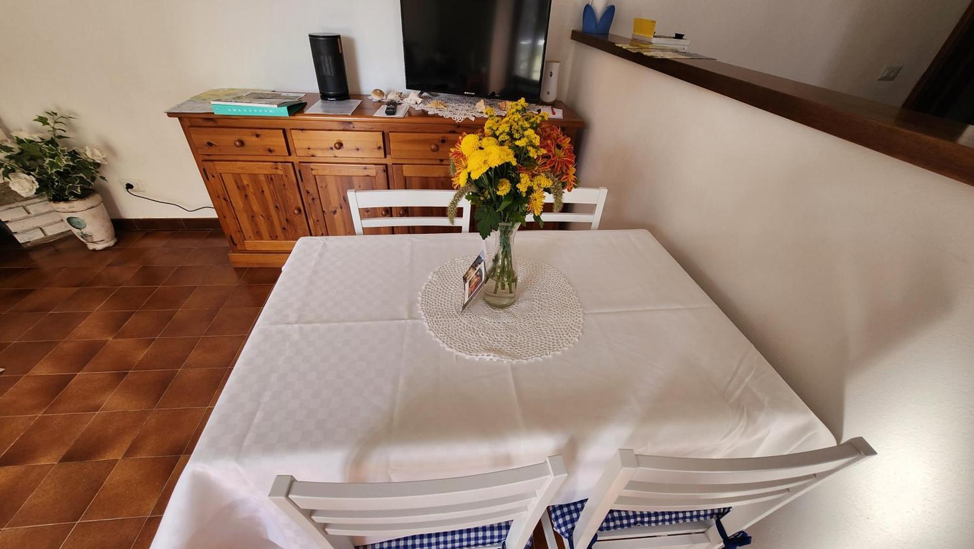 Laura'S Cottage With Lake View, Detached, 5 Kilometers From Varenna Lierna Esterno foto