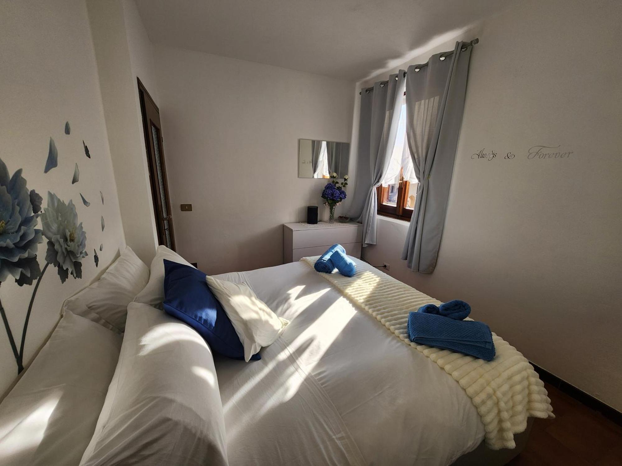 Laura'S Cottage With Lake View, Detached, 5 Kilometers From Varenna Lierna Esterno foto