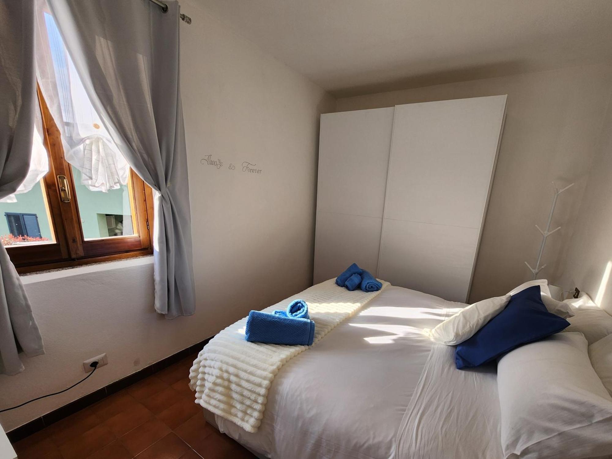Laura'S Cottage With Lake View, Detached, 5 Kilometers From Varenna Lierna Esterno foto