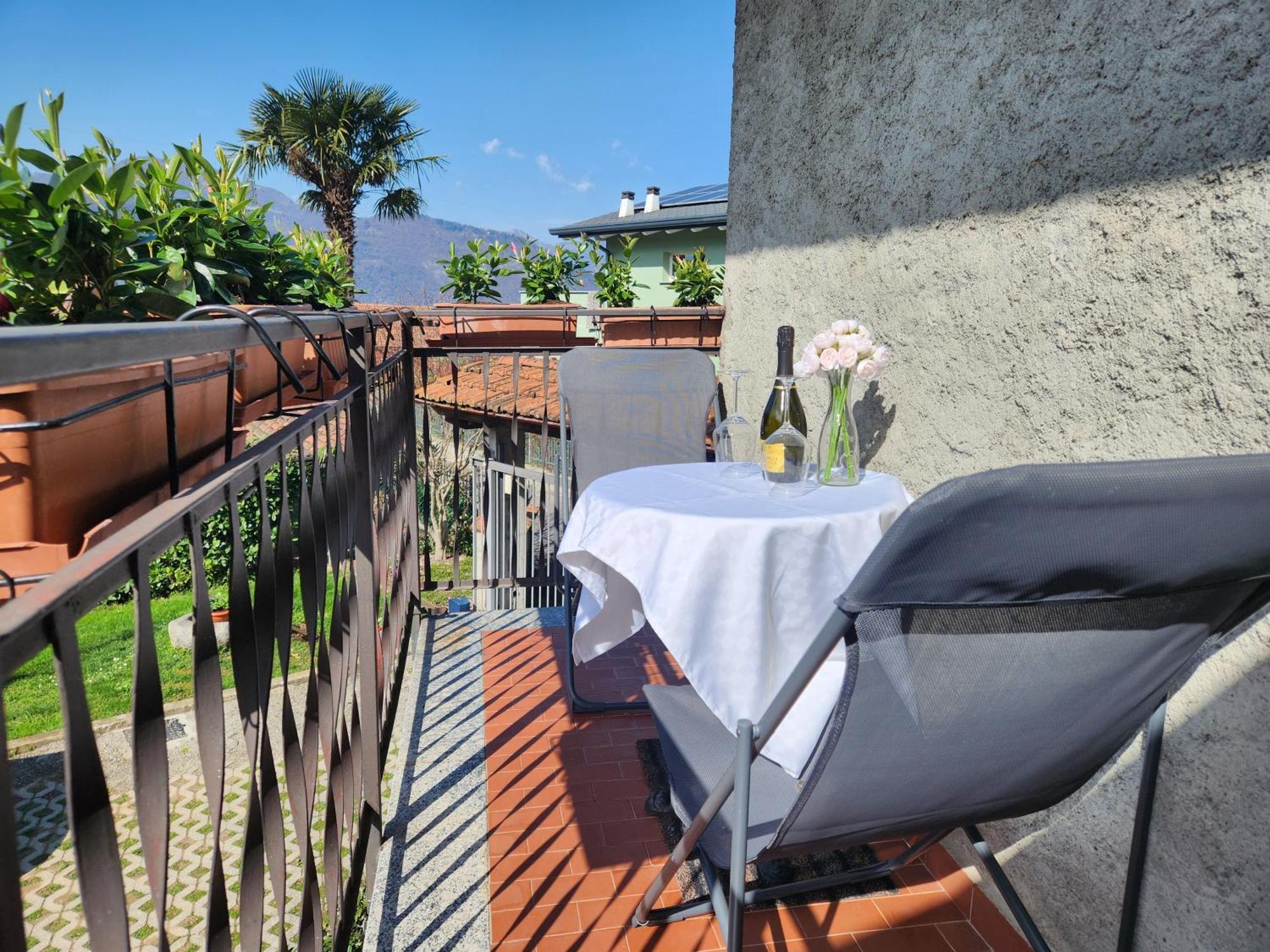 Laura'S Cottage With Lake View, Detached, 5 Kilometers From Varenna Lierna Esterno foto